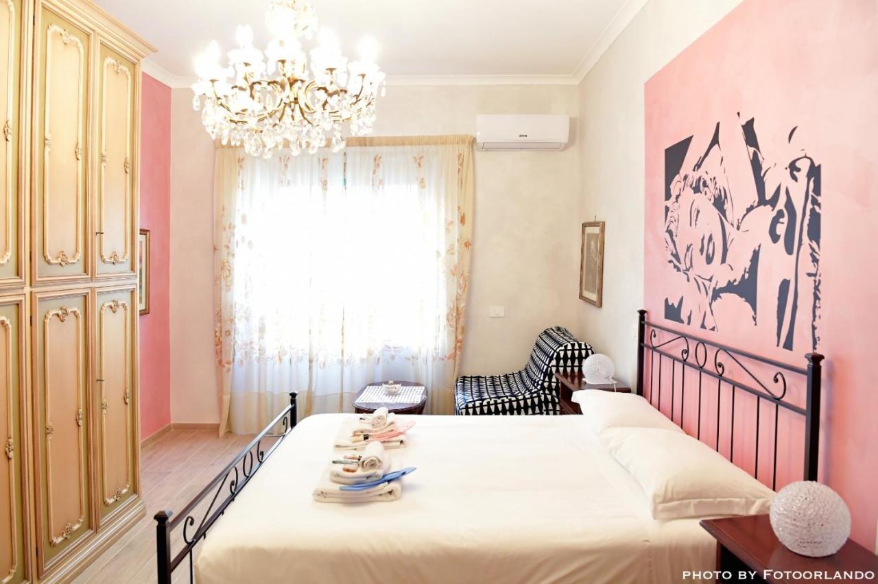 Casa Vacanza La Signorina Rome Exterior photo