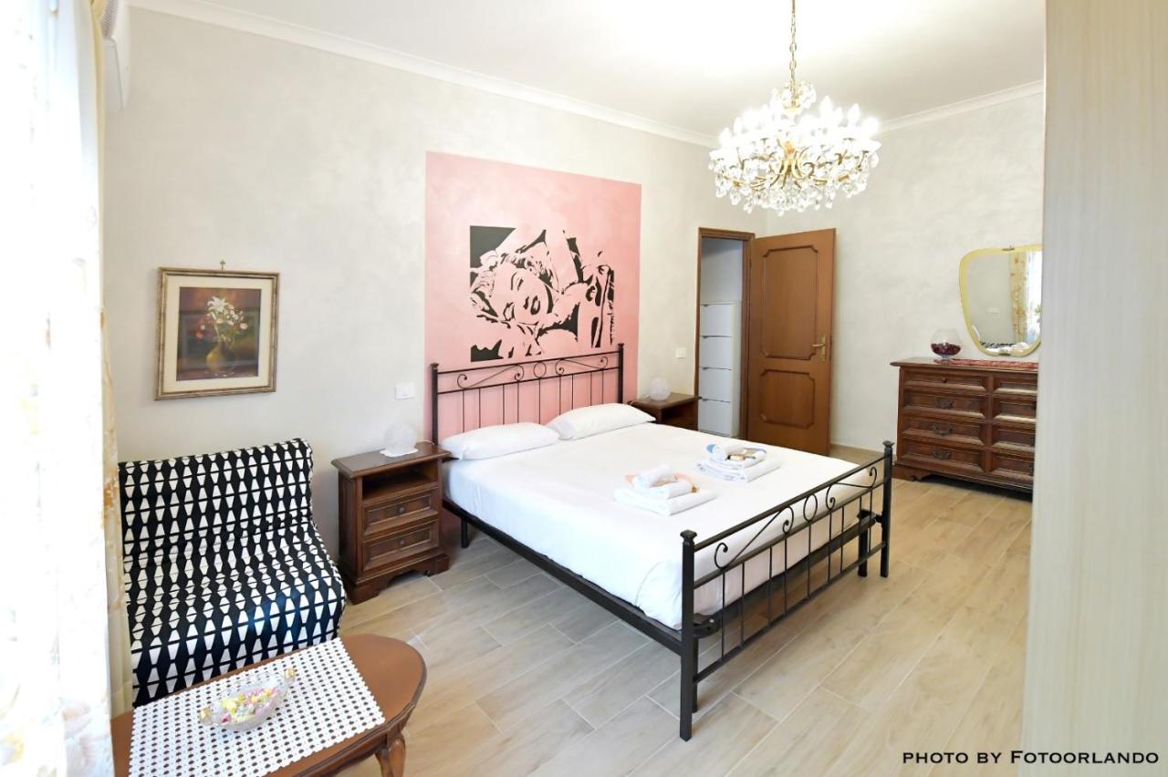 Casa Vacanza La Signorina Rome Exterior photo